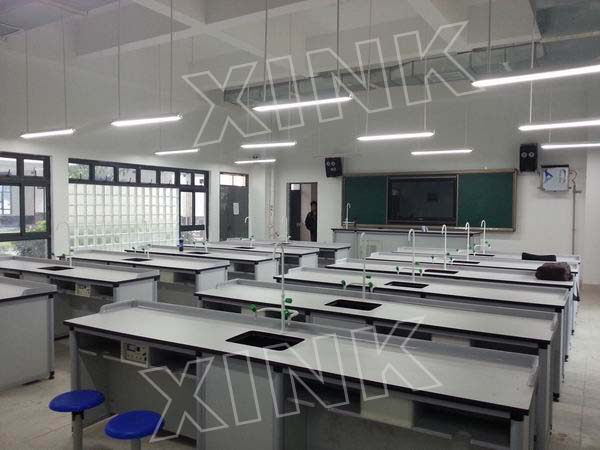 <a href='http://www.sangmie.cn/chanpin/53-1.html' target='1' style='font-size:18px; font-weight:bold; color:#000000;'>科學實驗室</a>
