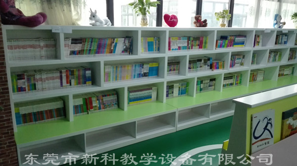 <a href='http://www.sangmie.cn/chanpin/110-1.html' target='1' style='font-size:18px; font-weight:bold; color:#000000;'>圖書閱覽室</a>4