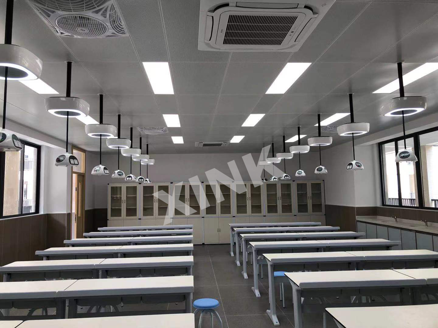 <a href='http://www.sangmie.cn/' target='1' style='font-size:14px; font-weight:bold; color:#0080ff;'>物理實驗室</a>