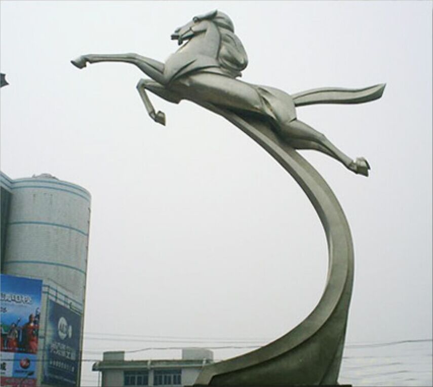 <a href='http://www.sangmie.cn/products/100-1.html' target='1' style='font-size:18px; font-weight:bold; color:#000000;'>校園雕塑</a>：天馬雕塑
