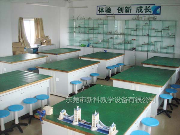 <a href='http://www.sangmie.cn/chanpinyiji/37-1.html' target='1' style='font-size:18px; font-weight:bold; color:#ff0000;'>通用技術(shù)實驗室設(shè)備</a>