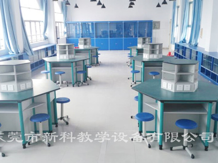 <a href='http://www.sangmie.cn/chanpin/60-1.html' target='1' style='font-size:18px; font-weight:bold; color:#000000;'>機器人功能室</a>3