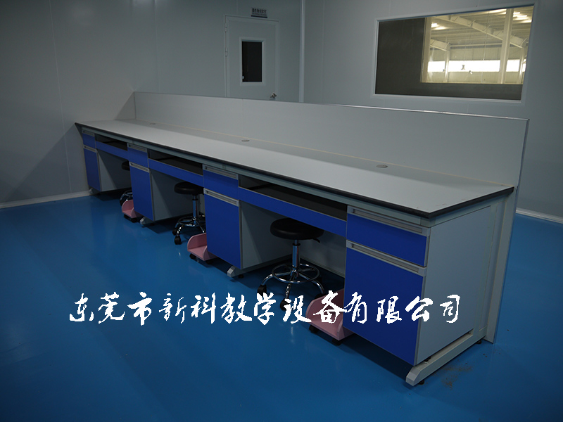 <a href='http://www.sangmie.cn/products/64-1.html' target='1' style='font-size:18px; font-weight:bold; color:#000000;'>實(shí)驗(yàn)室邊臺(tái)</a>案例